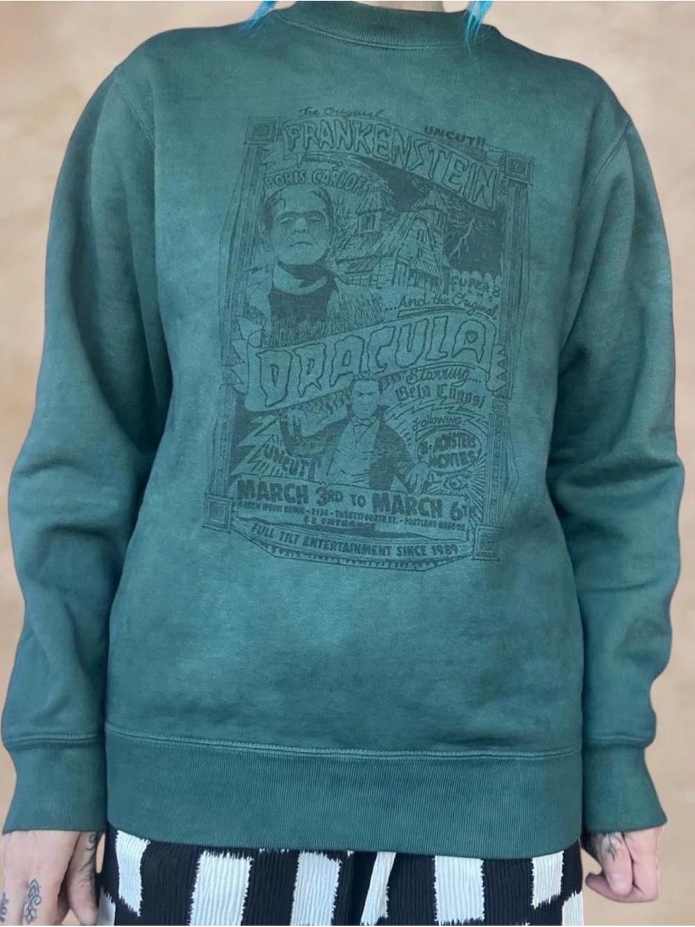 Crewneck Graphic Sweater in Teal - Picture 2 of 4